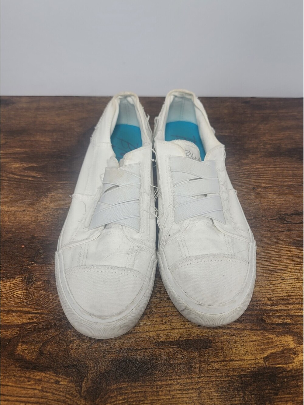 Blowfish Malibu Slip On Sneakers Shoes Womens White 8 Elastic Comfort Casual